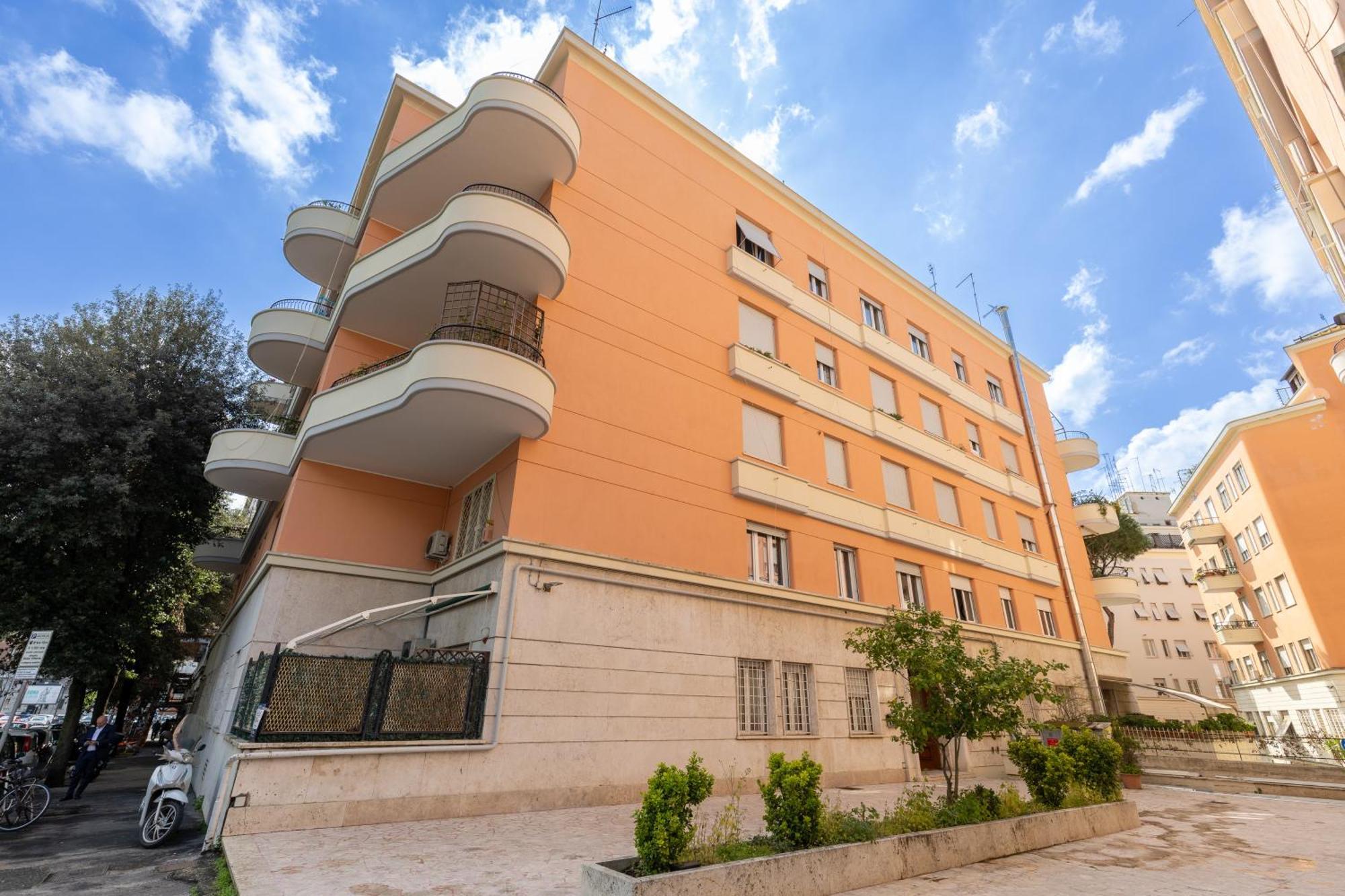 Prati Sweet Home, Rome